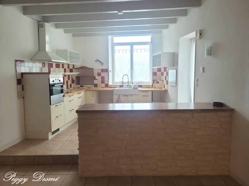 Maison en pierre - 101 m² - 5 pièces