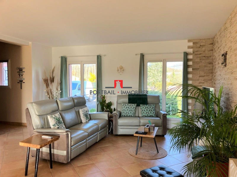 Maison contemporaine - 160 m² - 6 pièces