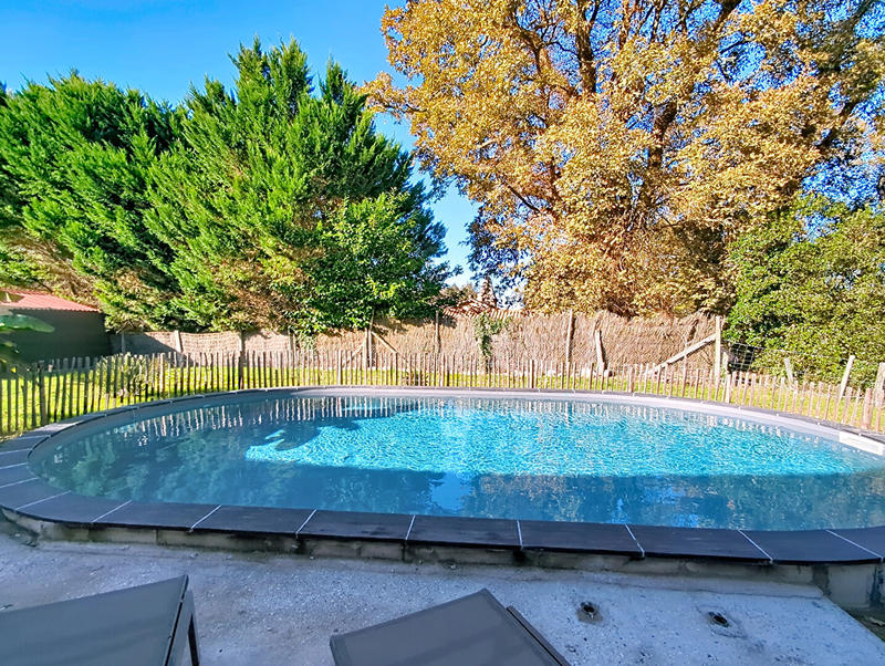 Maison - 90 m² - 5 pièces