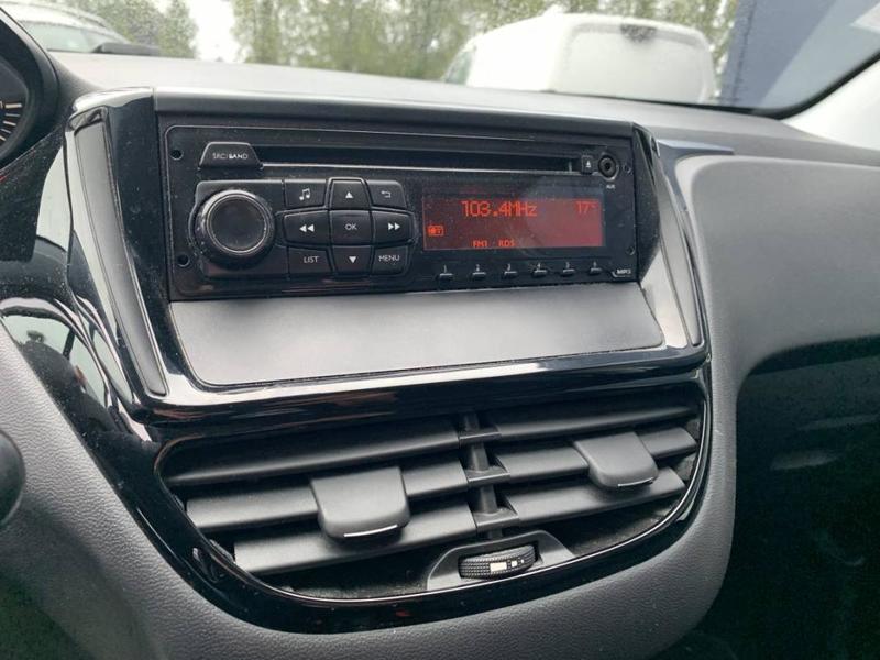 Peugeot 208 Bluehdi 75 Like