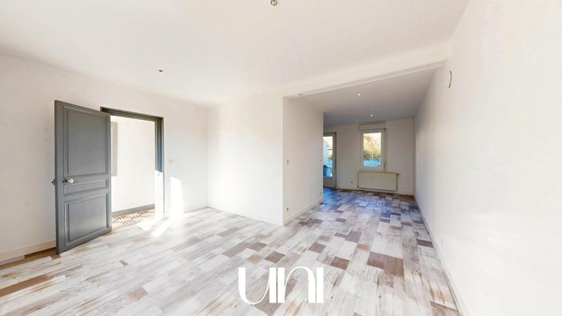 Maison - 77 m² - 4 pièces