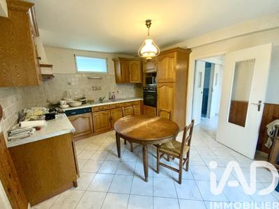 Maison - 100 m² - 8 pièces