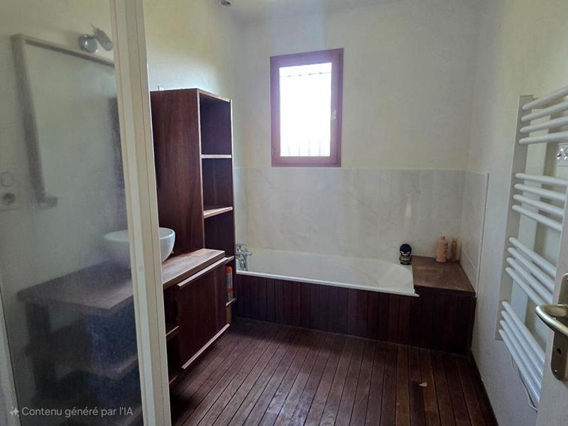 Maison - 102 m² - 6 pièces