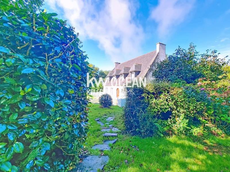 Maison - 213 m² - 8 pièces