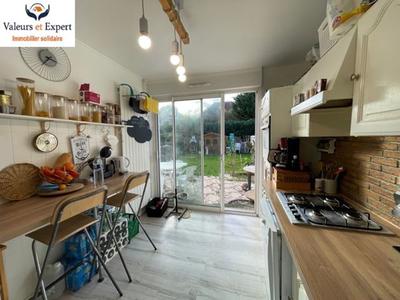 Maison traditionnelle - 95 m² - 5 pièces