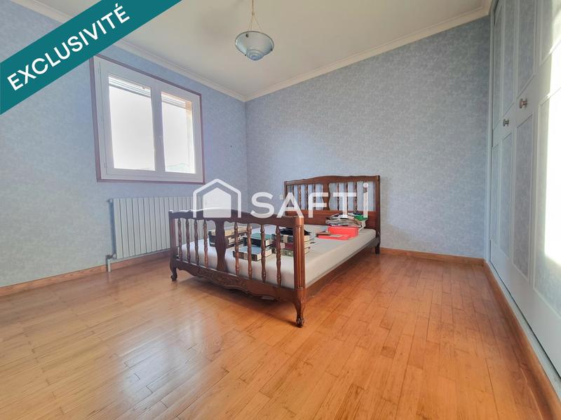 Maison - 195 m² - 7 pièces