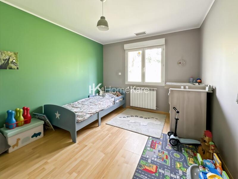 Maison - 200 m² - 6 pièces