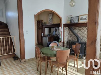 Maison - 162 m² - 8 pièces