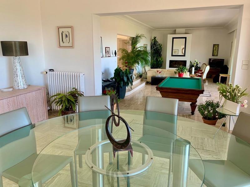 Maison chambre d'hôtes - 400 m² - 16 pièces