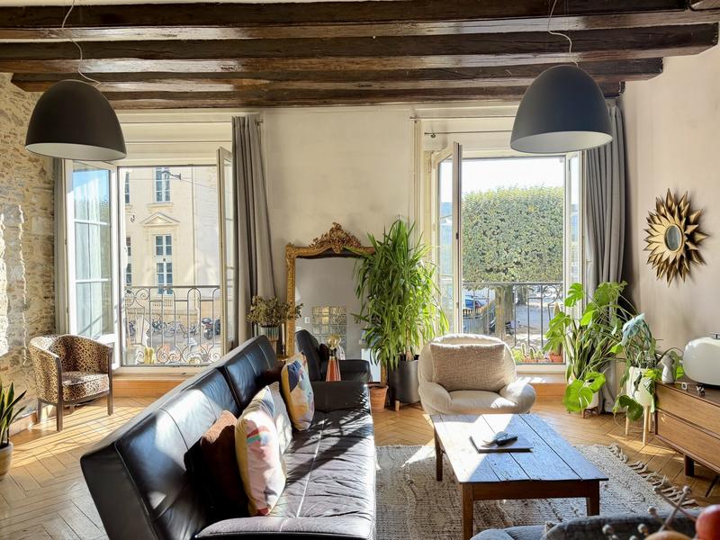 Appartement - 110 m² - 4 pièces