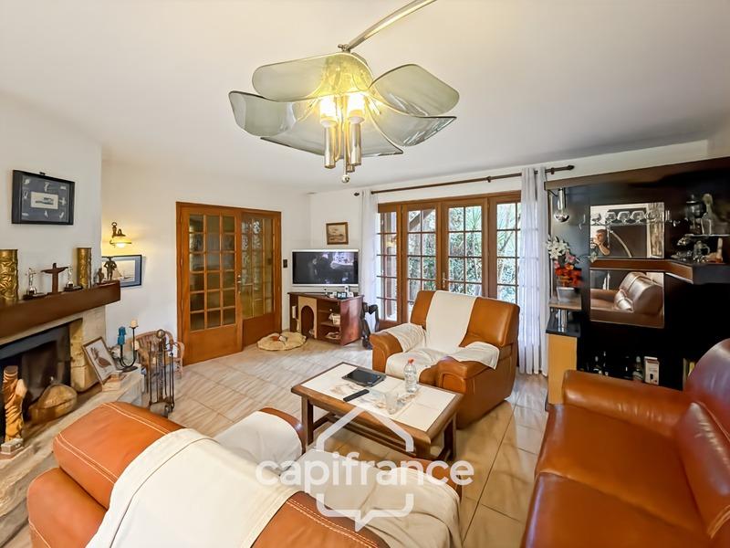 Maison - 98 m² - 4 pièces