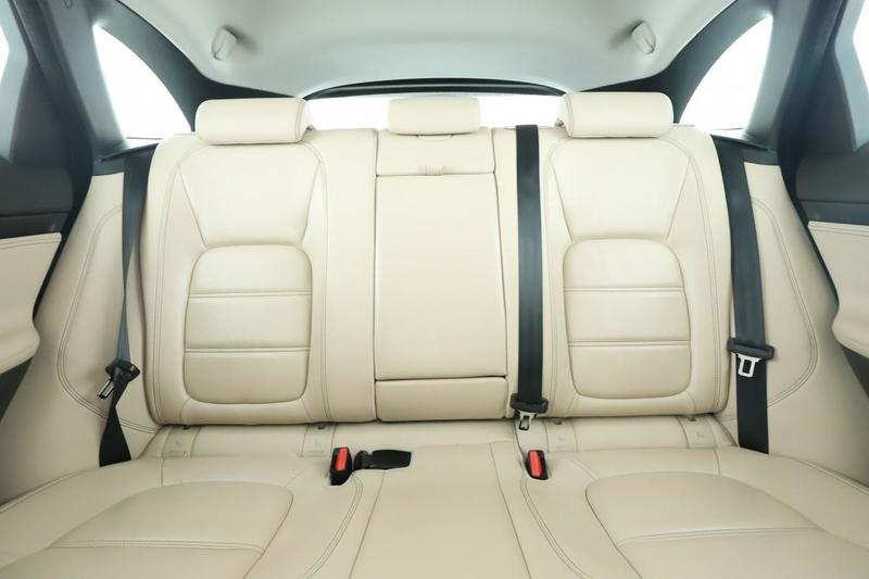 Jaguar F-Pace 2.0 d Prestige 4x4 Bva8 180 ch