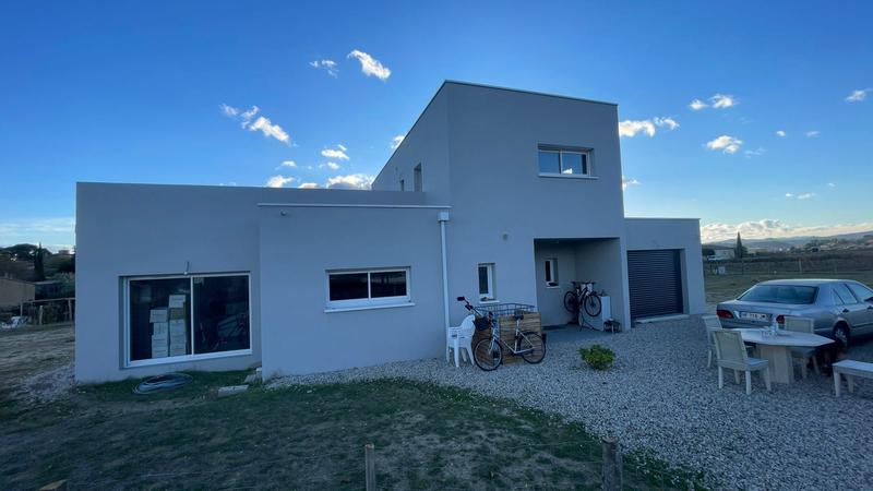 Maison contemporaine - 175 m² - 5 pièces