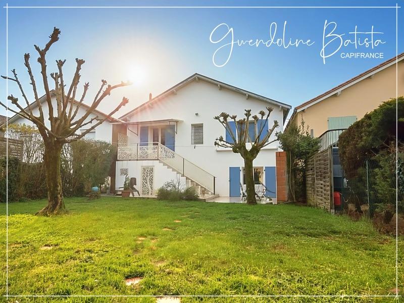 Maison de ville - 108 m² - 4 pièces