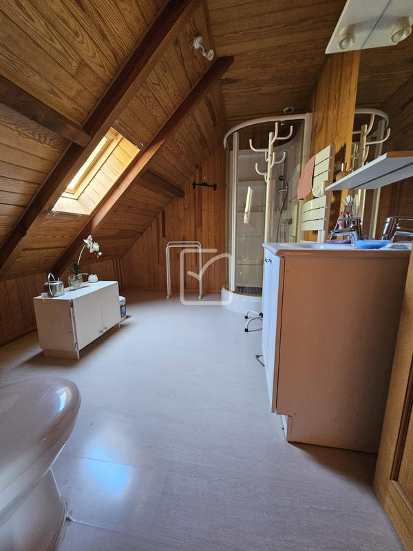 Maison - 154 m² - 6 pièces