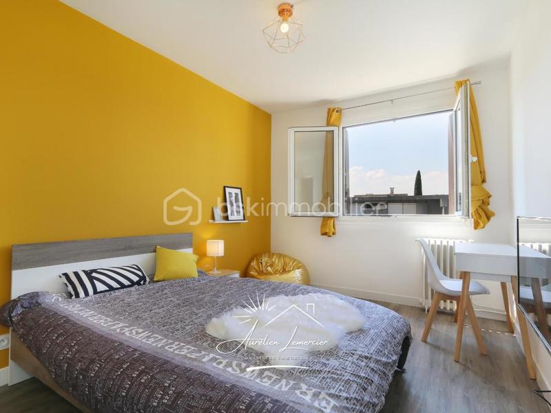 Appartement - 76 m² - 5 pièces