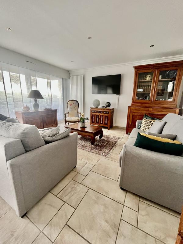 Appartement - 83 m² - 3 pièces