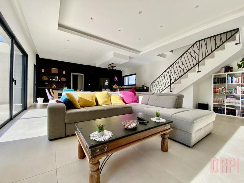 Villa - 150 m² - 5 pièces