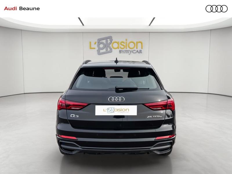 Audi Q3 45 TFSIe 245 ch s tronic 6 s line