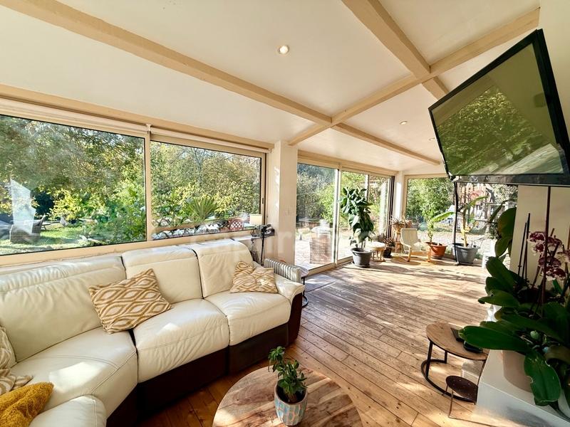 Maison - 141 m² - 7 pièces