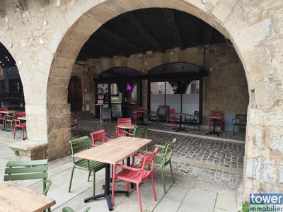 Fonds de commerce - Magasins - 92 m²