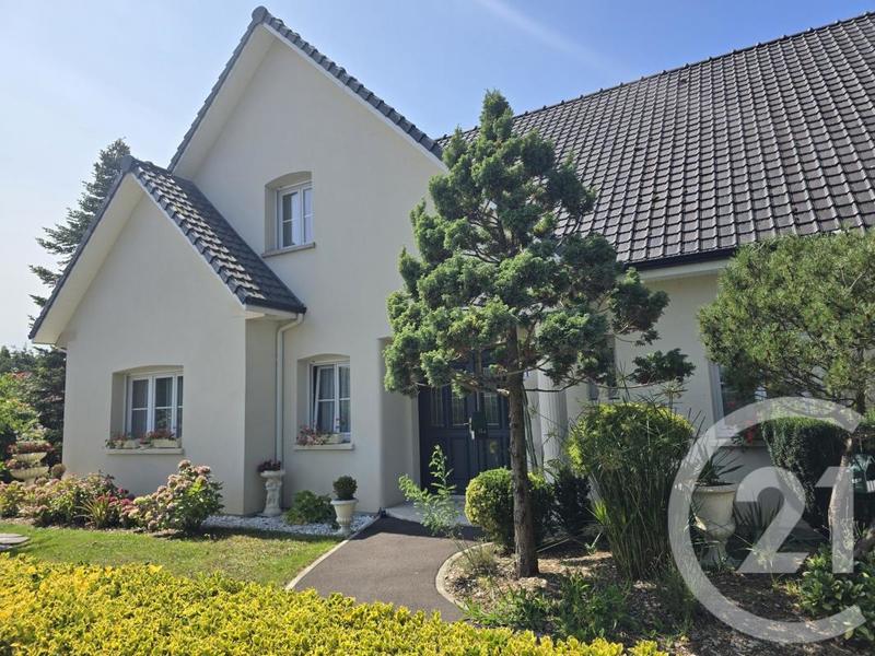 Villa - 208 m² - 6 pièces