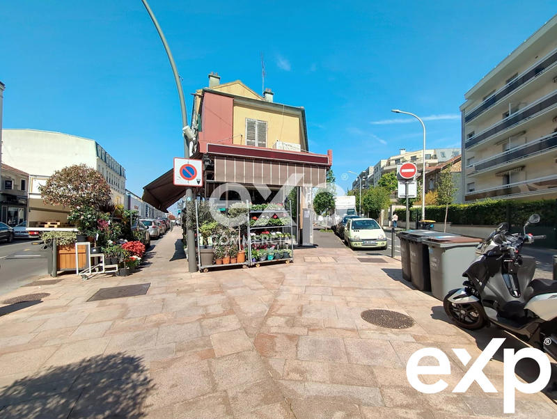 Fonds de commerce - Local commercial - 114 m²