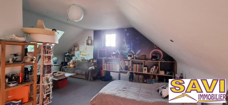 Maison - 135 m² - 7 pièces