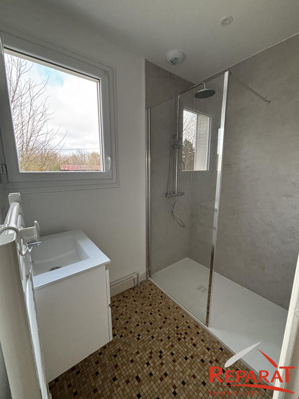 Maison - 65 m² - 4 pièces