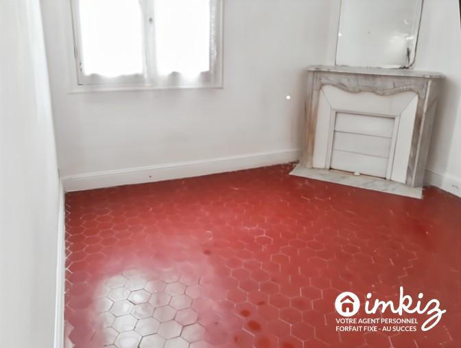 Maison - 296 m² - 13 pièces