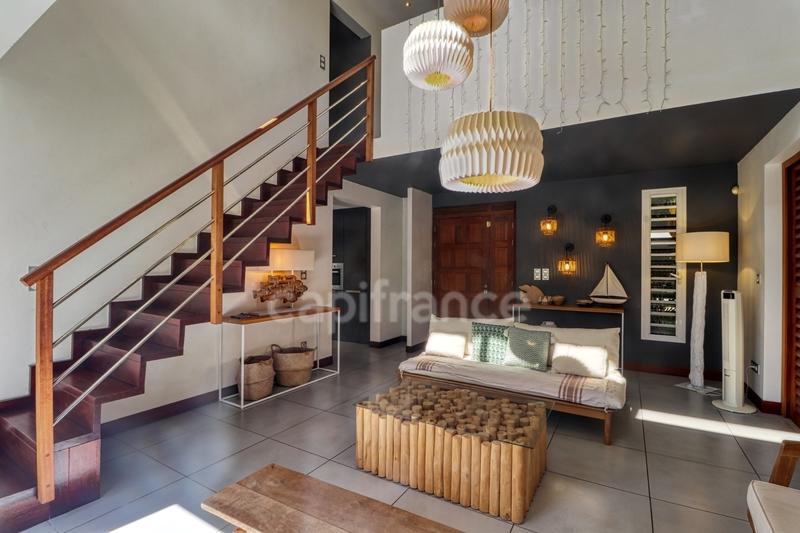 Maison - 139 m² - 5 pièces