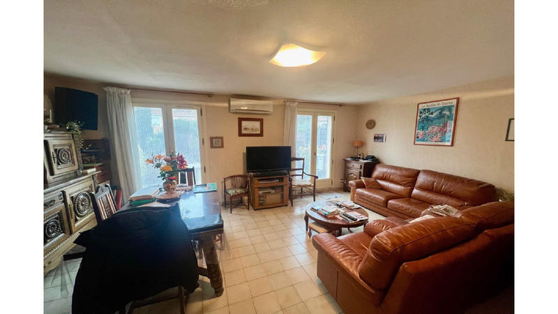 Maison - 110 m² - 6 pièces