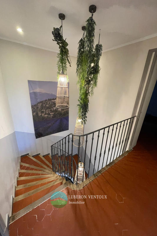 Maison - 195 m² - 7 pièces