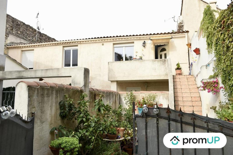 Maison - 365 m² - 6 pièces