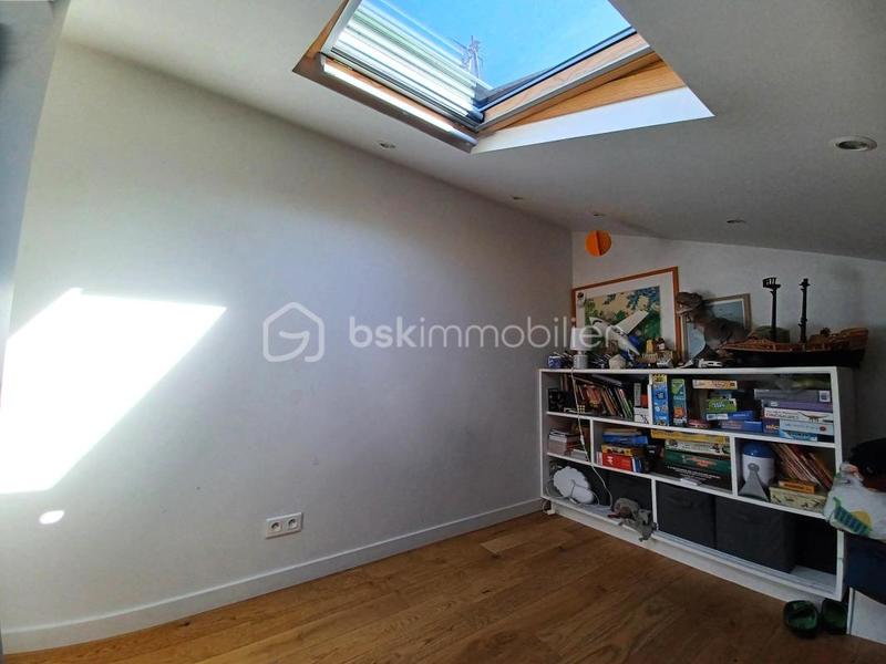 Maison - 98 m² - 6 pièces