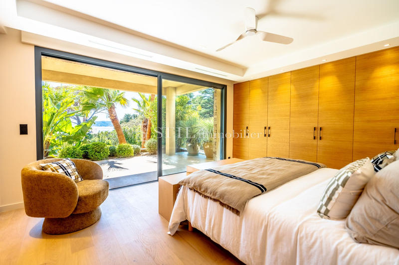 Villa - 350 m² - 7 pièces