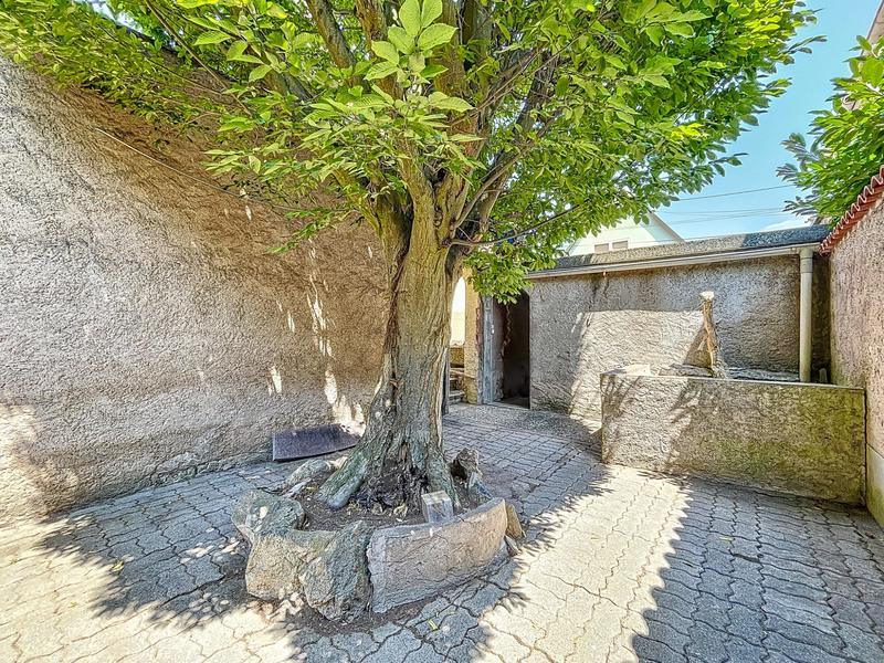 Maison - 89 m² - 5 pièces