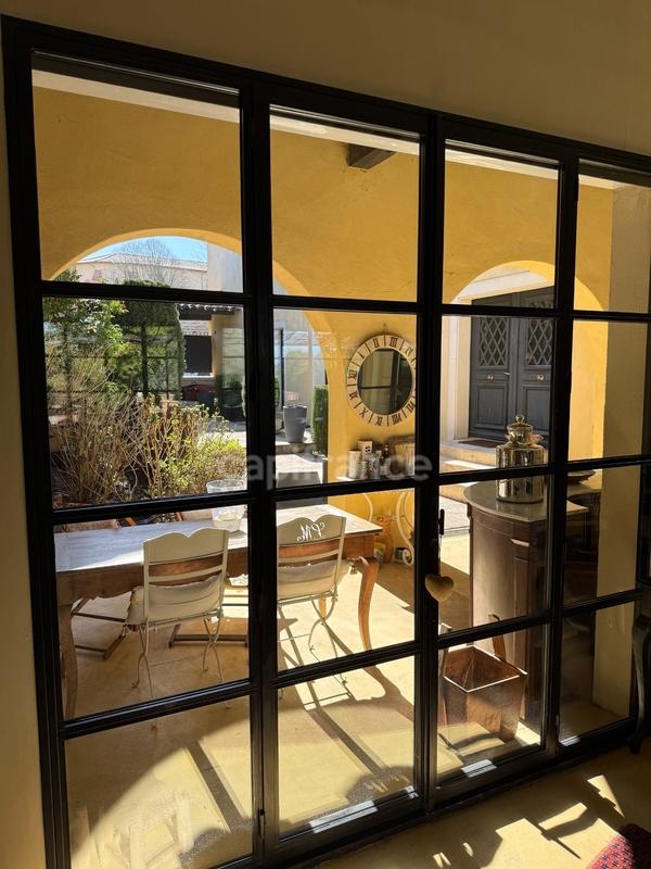 Maison - 295 m² - 7 pièces