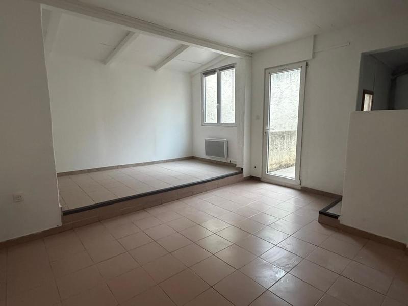 Appartement - 61 m² - 2 pièces
