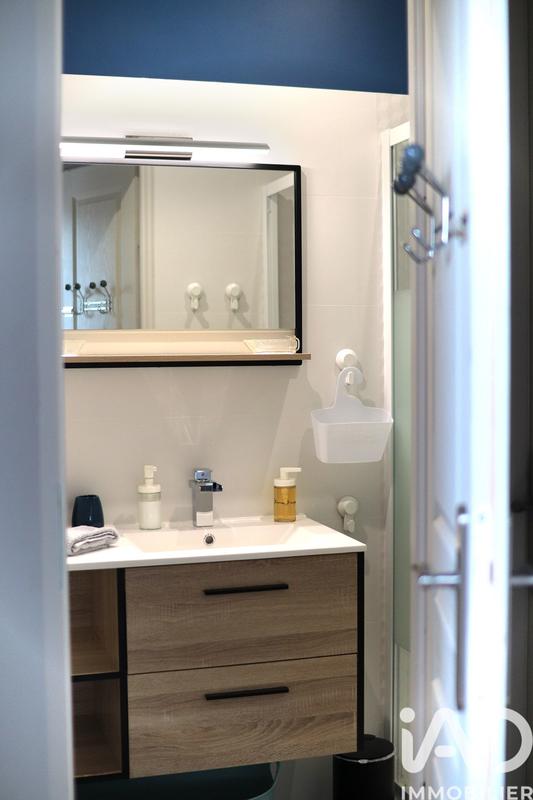 Maison - 213 m² - 10 pièces