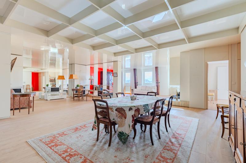 Appartement - 195 m² - 4 pièces