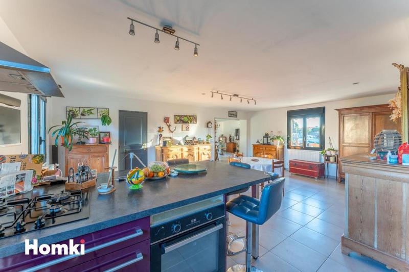 Maison - 180 m² - 6 pièces