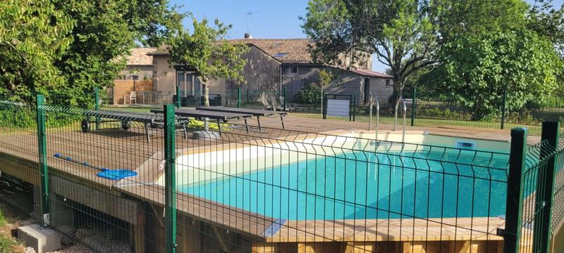 Maison - 420 m² - 10 pièces