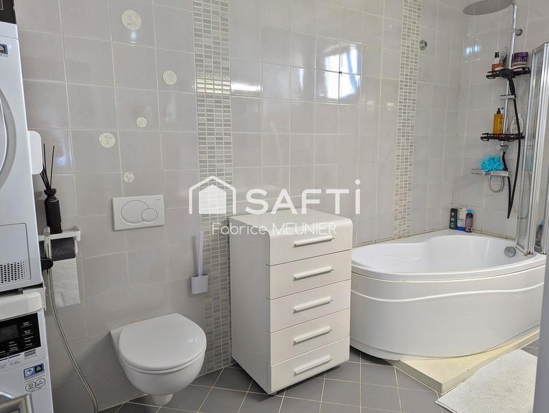 Appartement - 88 m² - 4 pièces