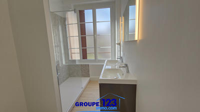 Appartement - 97 m² - 4 pièces