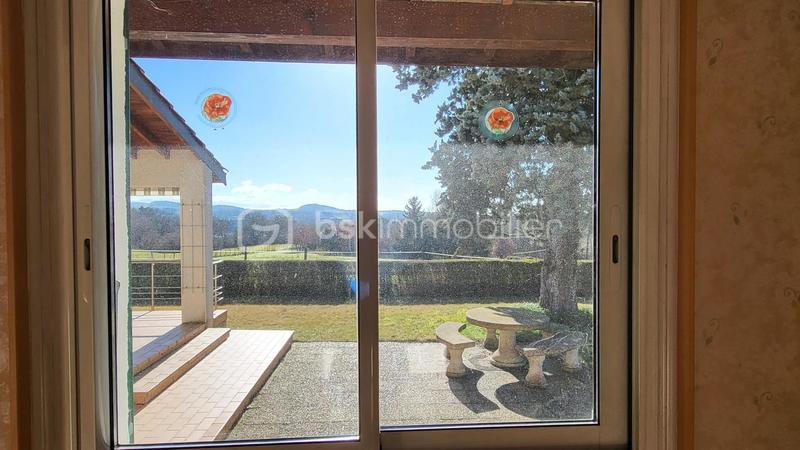 Corps de ferme - 144 m² - 6 pièces