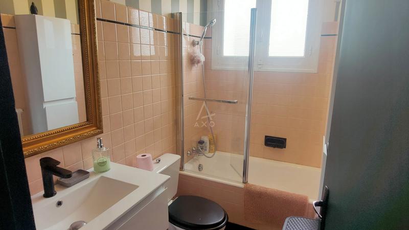 Maison - 96 m² - 5 pièces