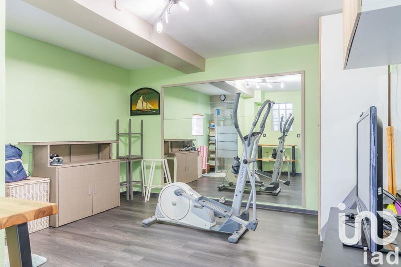 Maison - 162 m² - 10 pièces