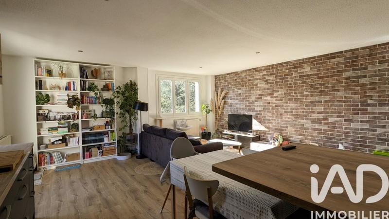 Appartement - 93 m² - 4 pièces