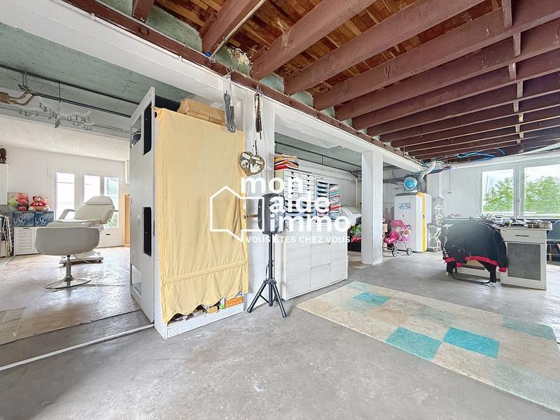 Maison - 160 m² - 5 pièces